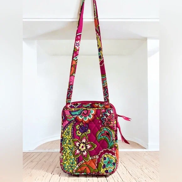Vera Bradley Pink and Green Quilted Crossbody Bag - Picture 7 of 12